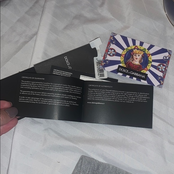 Dolce & Gabbana Sunglasses - Picture 5 of 6